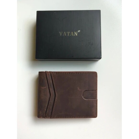 Other - Man's leather wallet